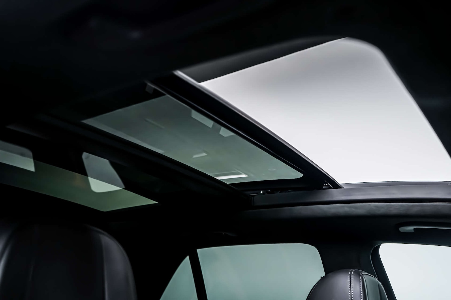 Used Mercedes-Benz GLE 2023 for sale - 77437621: Photo 3