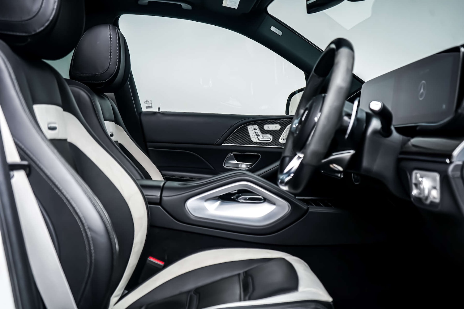 Used Mercedes-Benz GLE 2023 for sale - 77437621: Photo 6