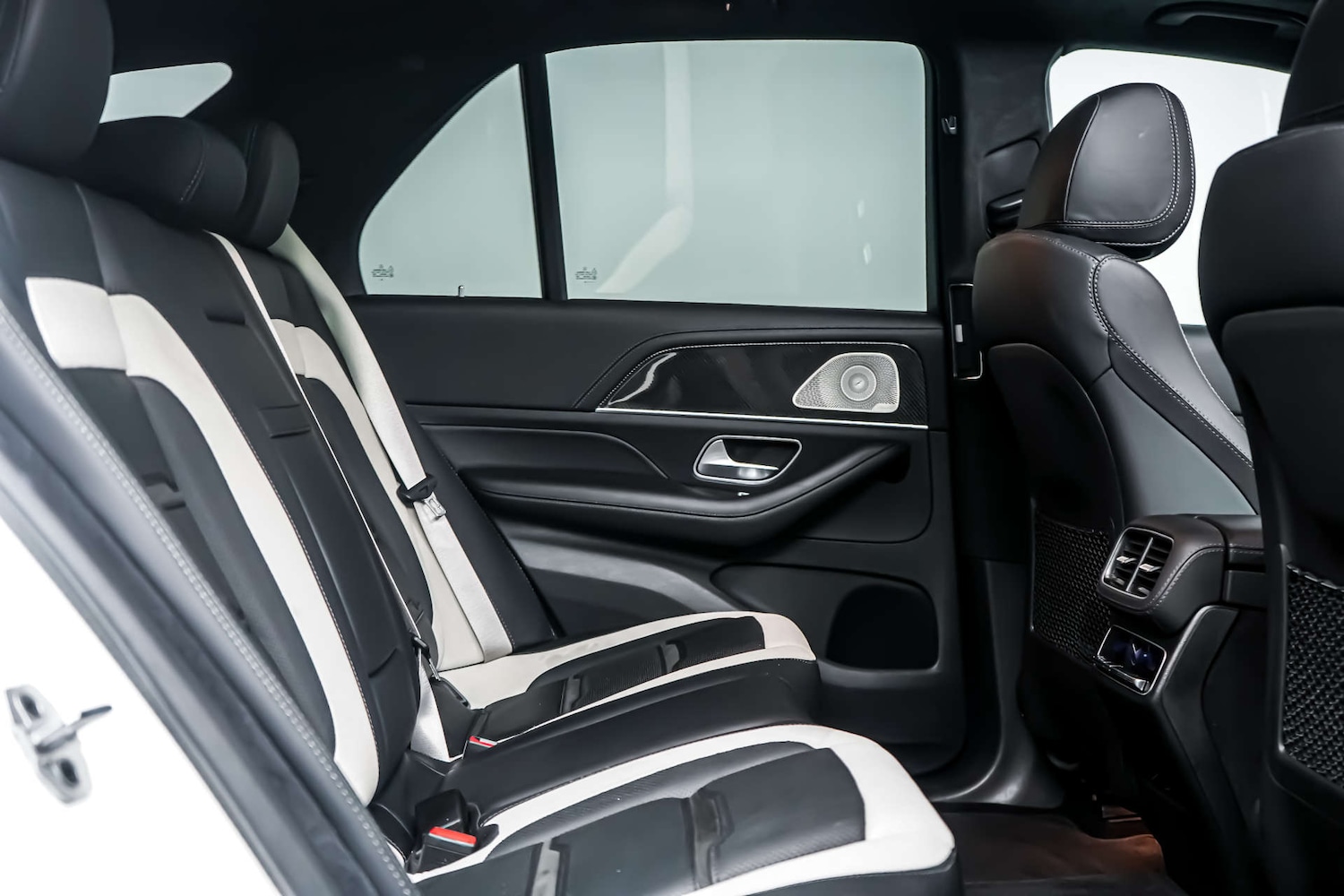 Used Mercedes-Benz GLE 2023 for sale - 77437621: Photo 8