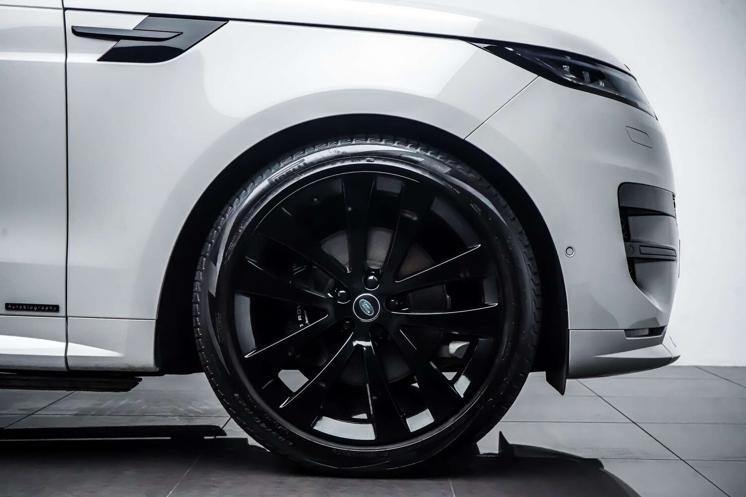 Used Land Rover Range Rover Sport 2024 for sale - 76831065: Photo 10