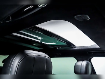 Used Land Rover Range Rover Sport 2024 for sale - 76831065: Photo