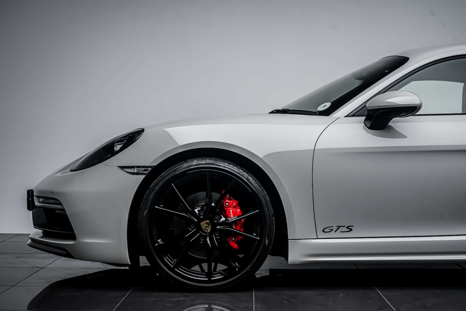 Used Porsche 718 Cayman 2018 for sale - 78068160: Photo 13