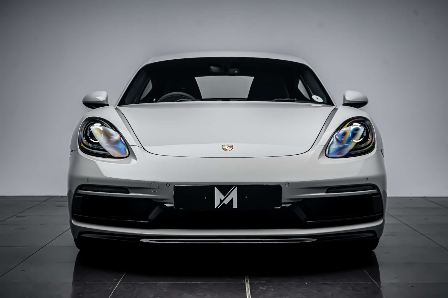 Used Porsche 718 Cayman 2018 for sale - 78068160: Photo 2