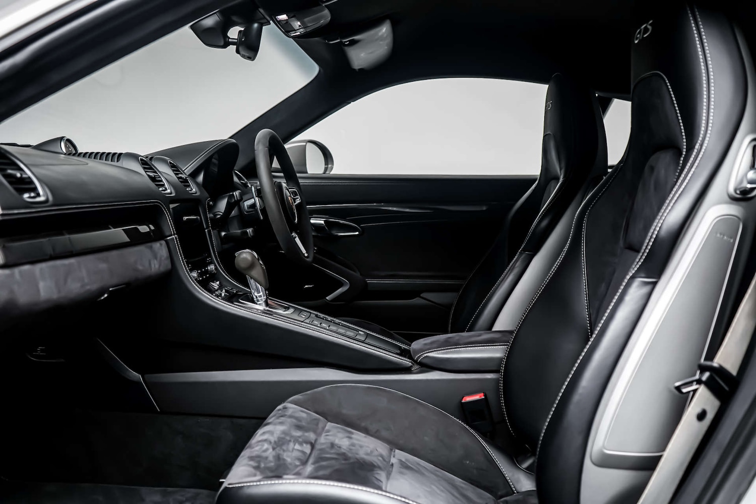 Used Porsche 718 Cayman 2018 for sale - 78068160: Photo 8