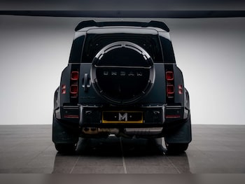 Used Land Rover Defender 110 2024 for sale - 77681259: Photo