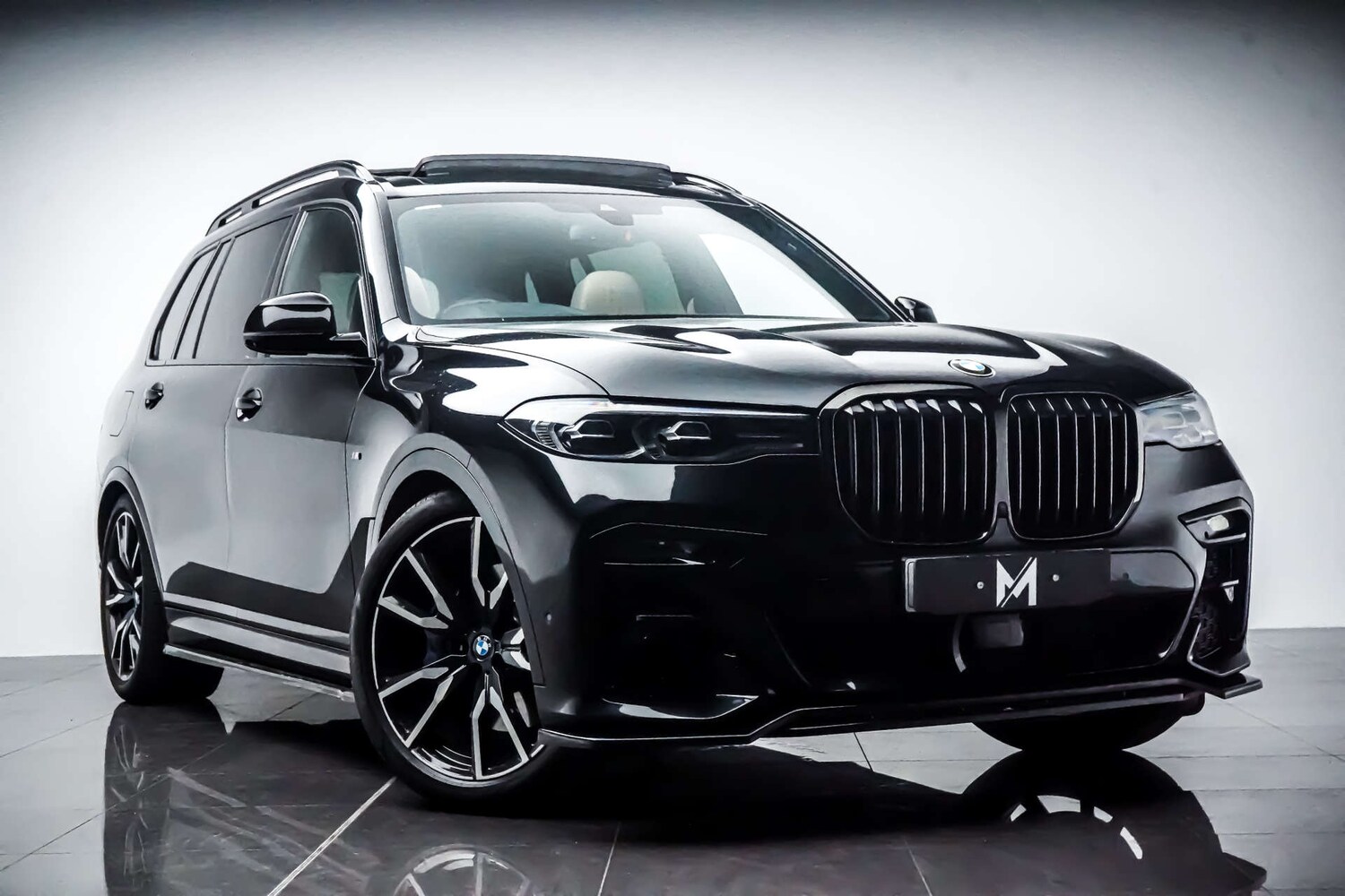 Used BMW X7 2022 for sale - 76896355: Photo 1