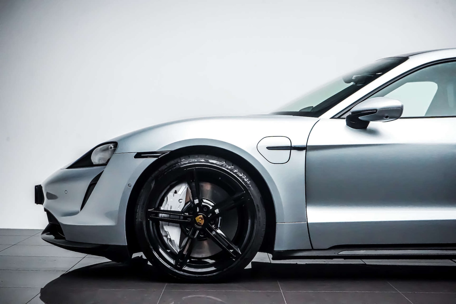 Used Porsche Taycan 2020 for sale - 76830926: Photo 11