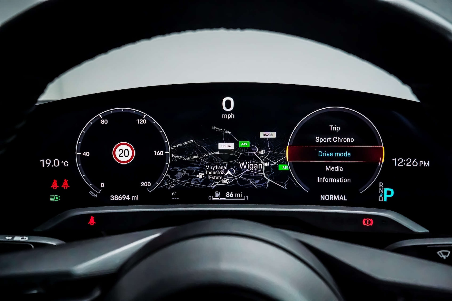 Used Porsche Taycan 2020 for sale - 76830926: Photo 14