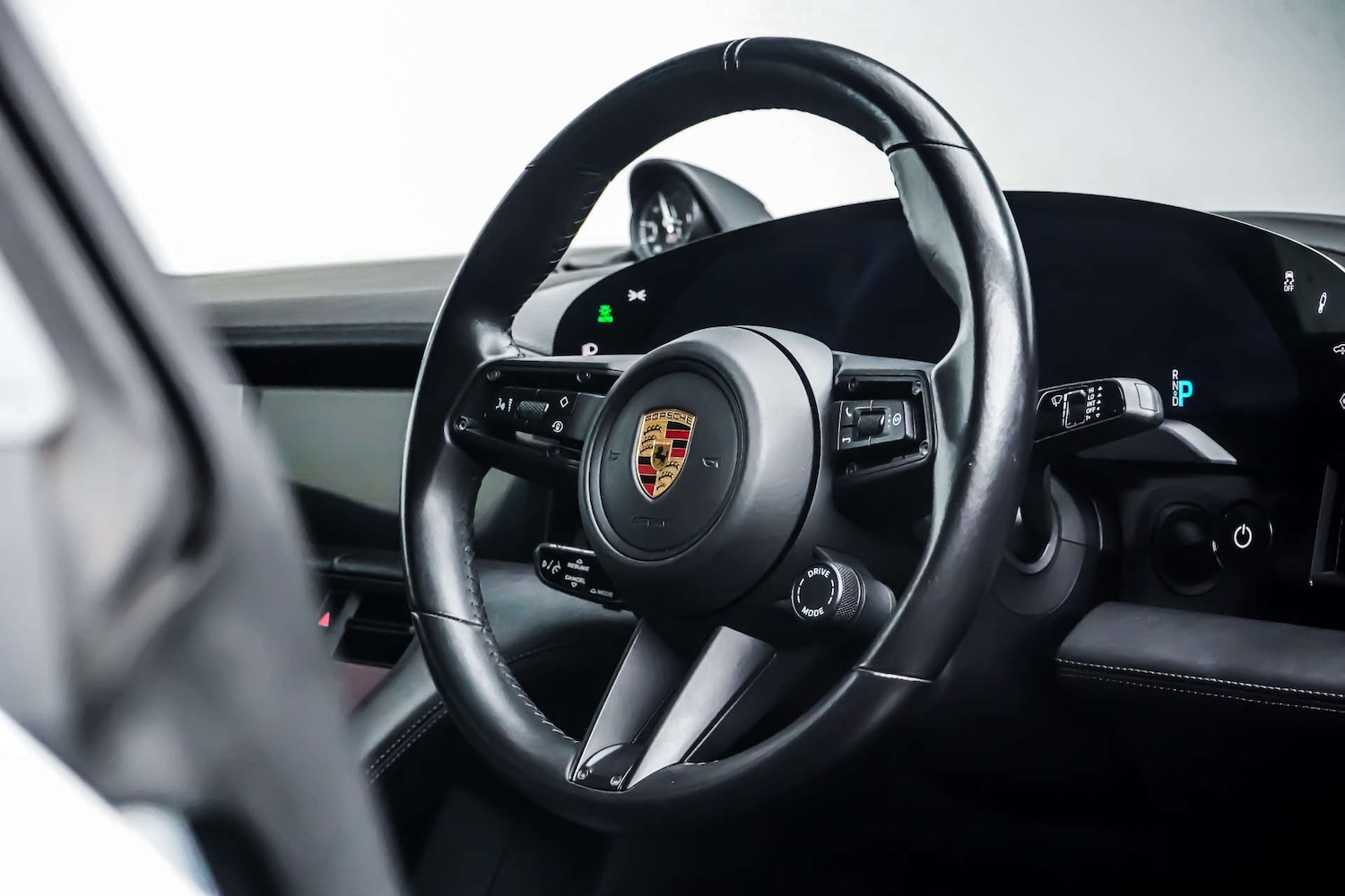 Used Porsche Taycan 2020 for sale - 76830926: Photo 16