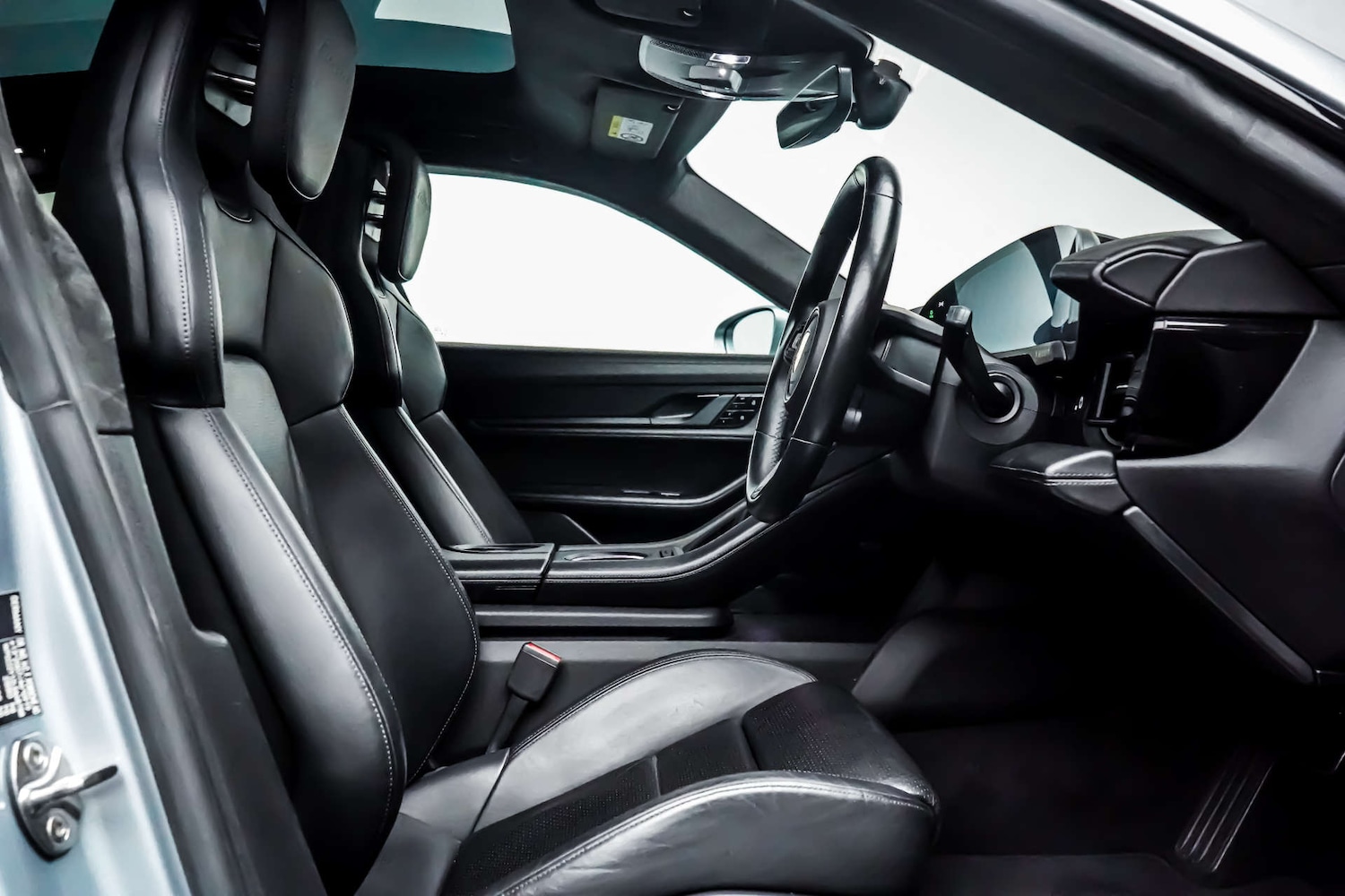 Used Porsche Taycan 2020 for sale - 76830926: Photo 6