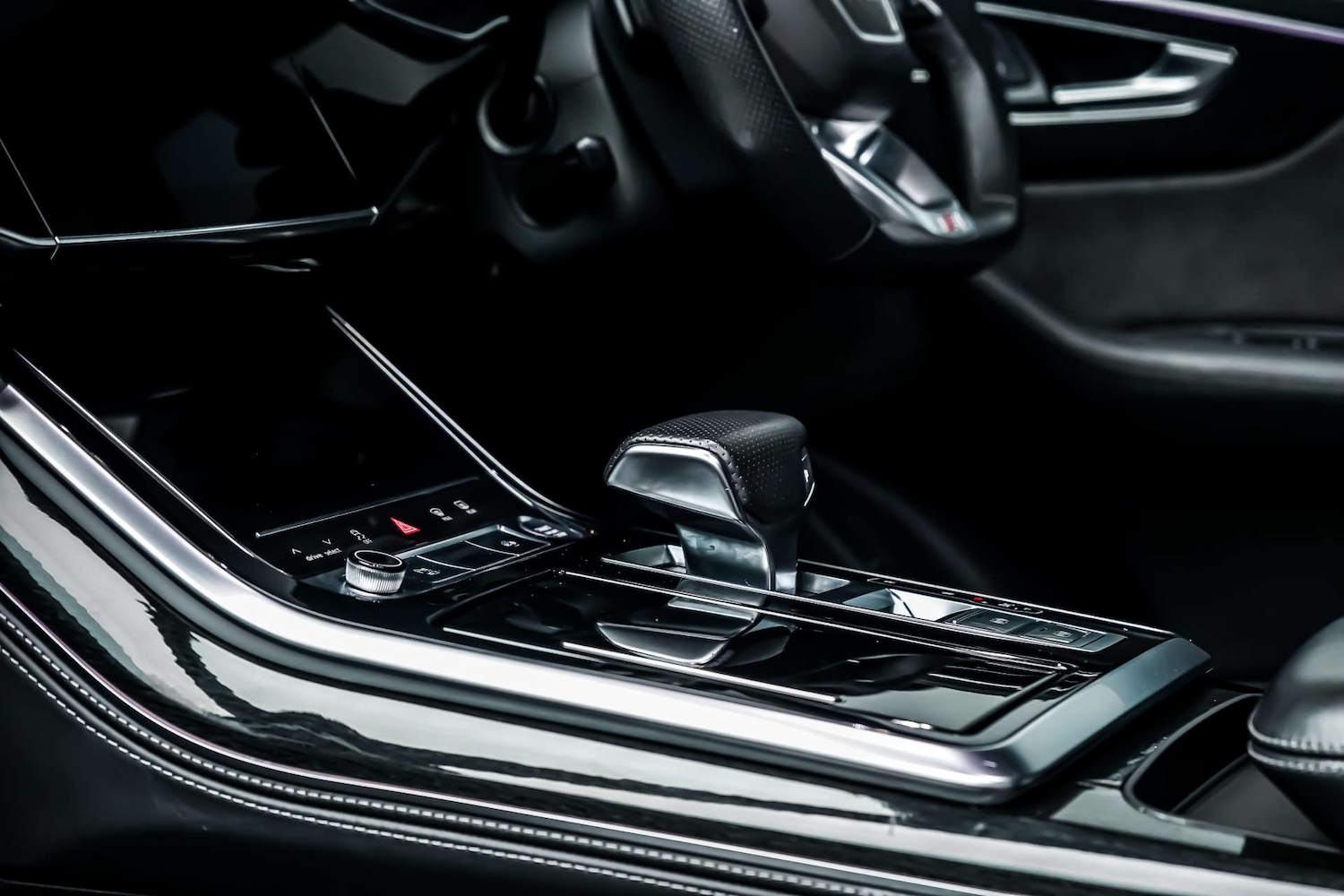 Used Audi Q8 2018 for sale - 77449550: Photo 21