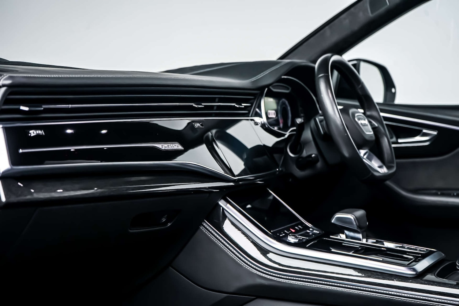 Used Audi Q8 2018 for sale - 77449550: Photo 22