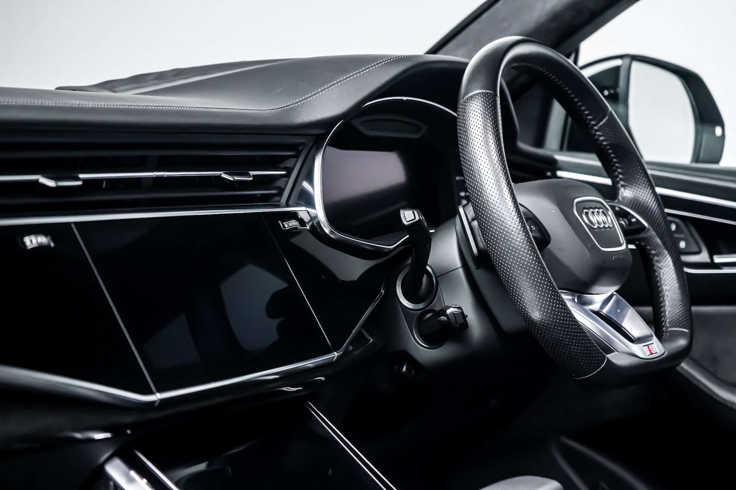 Used Audi Q8 2018 for sale - 77449550: Photo 23