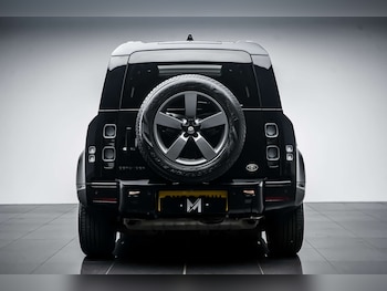 Used Land Rover Defender 110 2022 for sale - 78045059: Photo