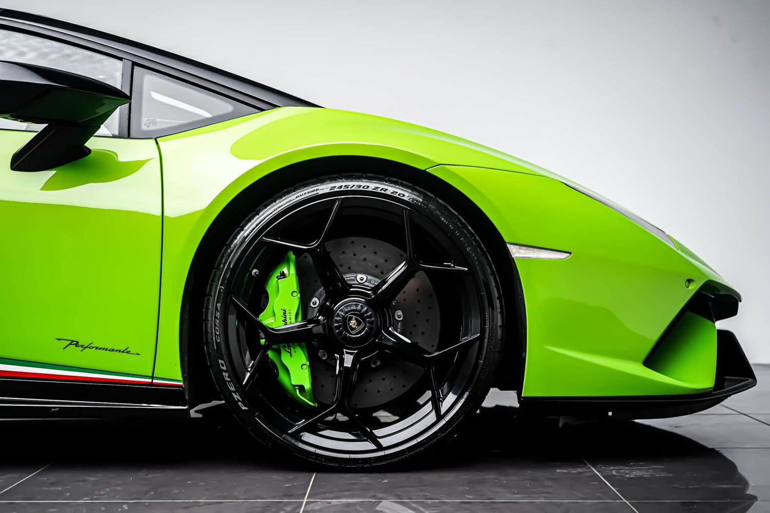 Used Lamborghini Huracan 2018 for sale - 78154332: Photo 11