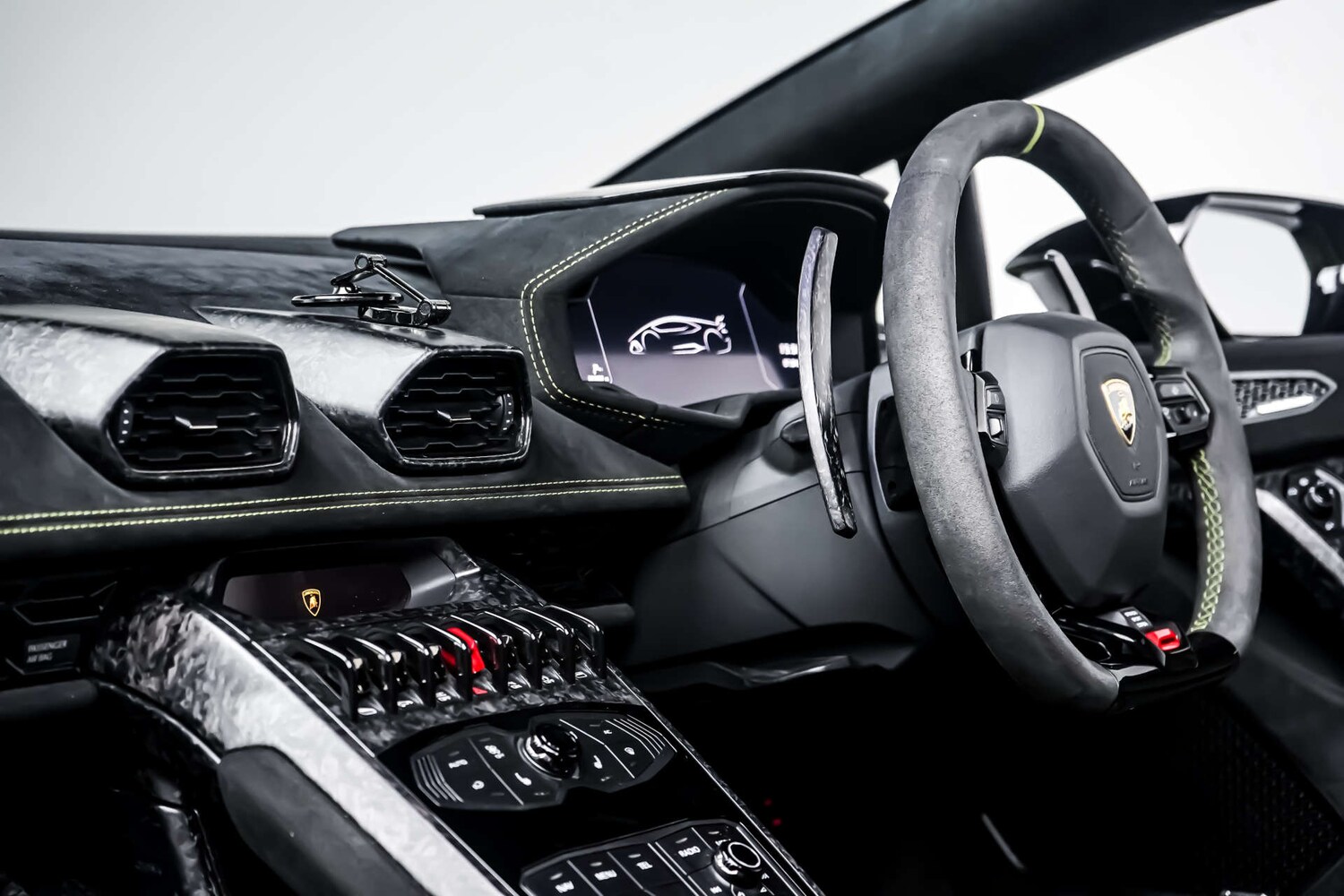 Used Lamborghini Huracan 2018 for sale - 78154332: Photo 29