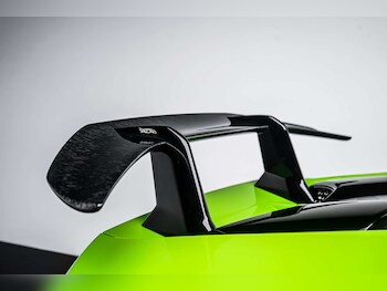 Used Lamborghini Huracan 2018 for sale - 78154332: Photo