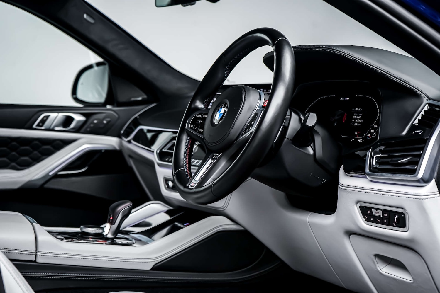 Used BMW x6 M 2020 for sale - 77945443: Photo 10