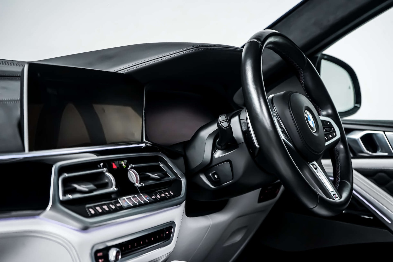 Used BMW x6 M 2020 for sale - 77945443: Photo 24