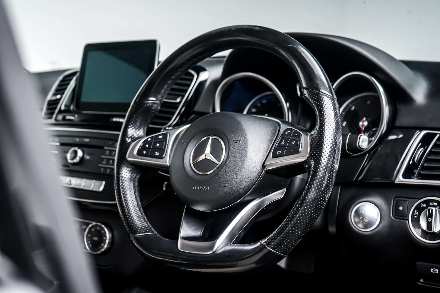 Used Mercedes-Benz GLE 2016 for sale - 77426923: Photo 17