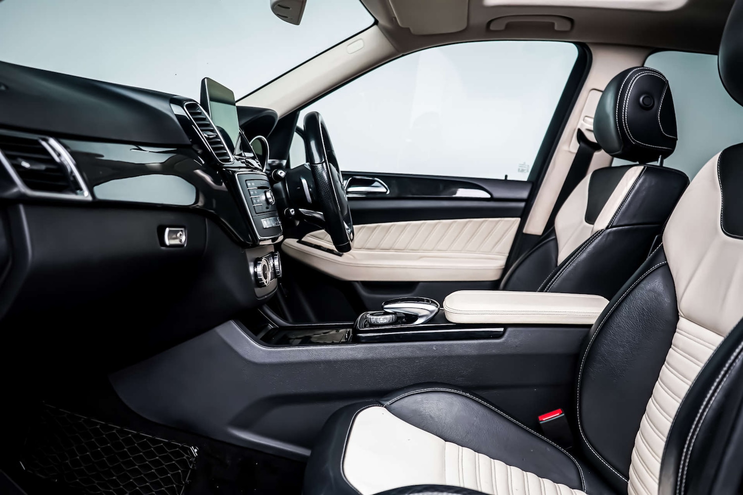 Used Mercedes-Benz GLE 2016 for sale - 77426923: Photo 7