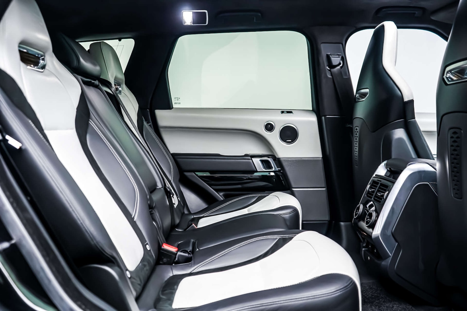 Used Land Rover Range Rover Sport 2018 for sale - 76831084: Photo 10