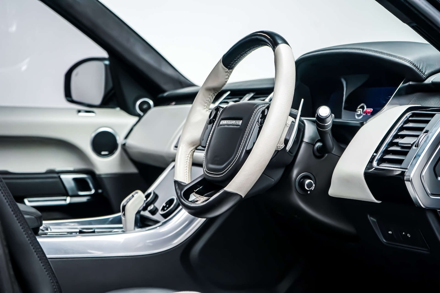 Used Land Rover Range Rover Sport 2018 for sale - 76831084: Photo 11