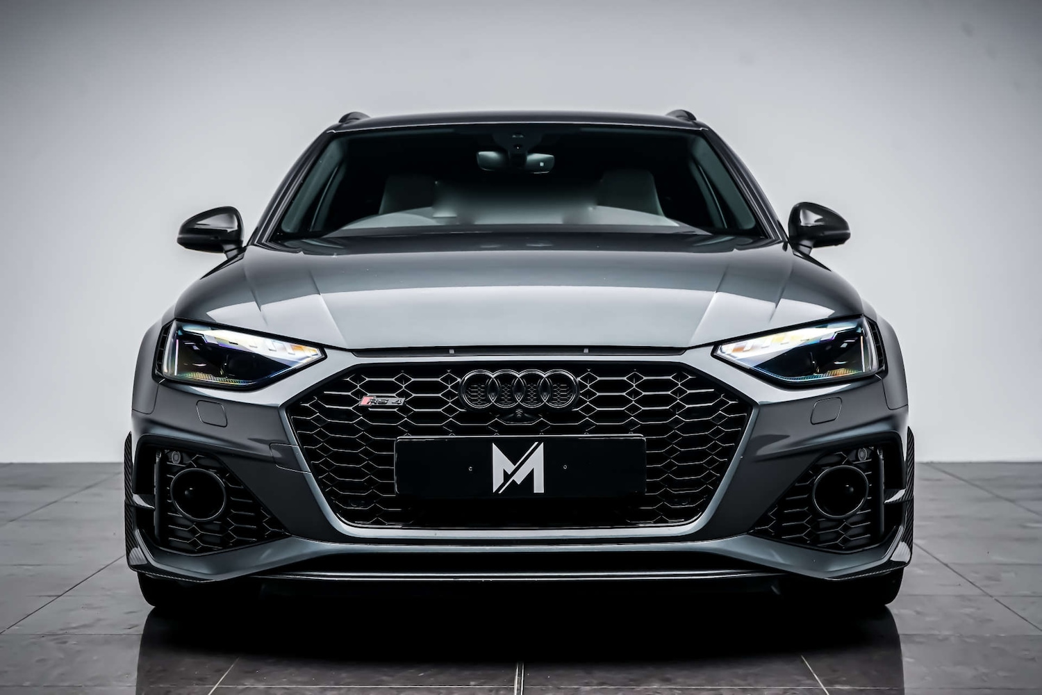 Used Audi RS4 2020 for sale - 77426936: Photo 2