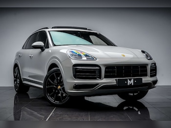 Used Porsche Cayenne 2023 for sale - 79296760: Photo