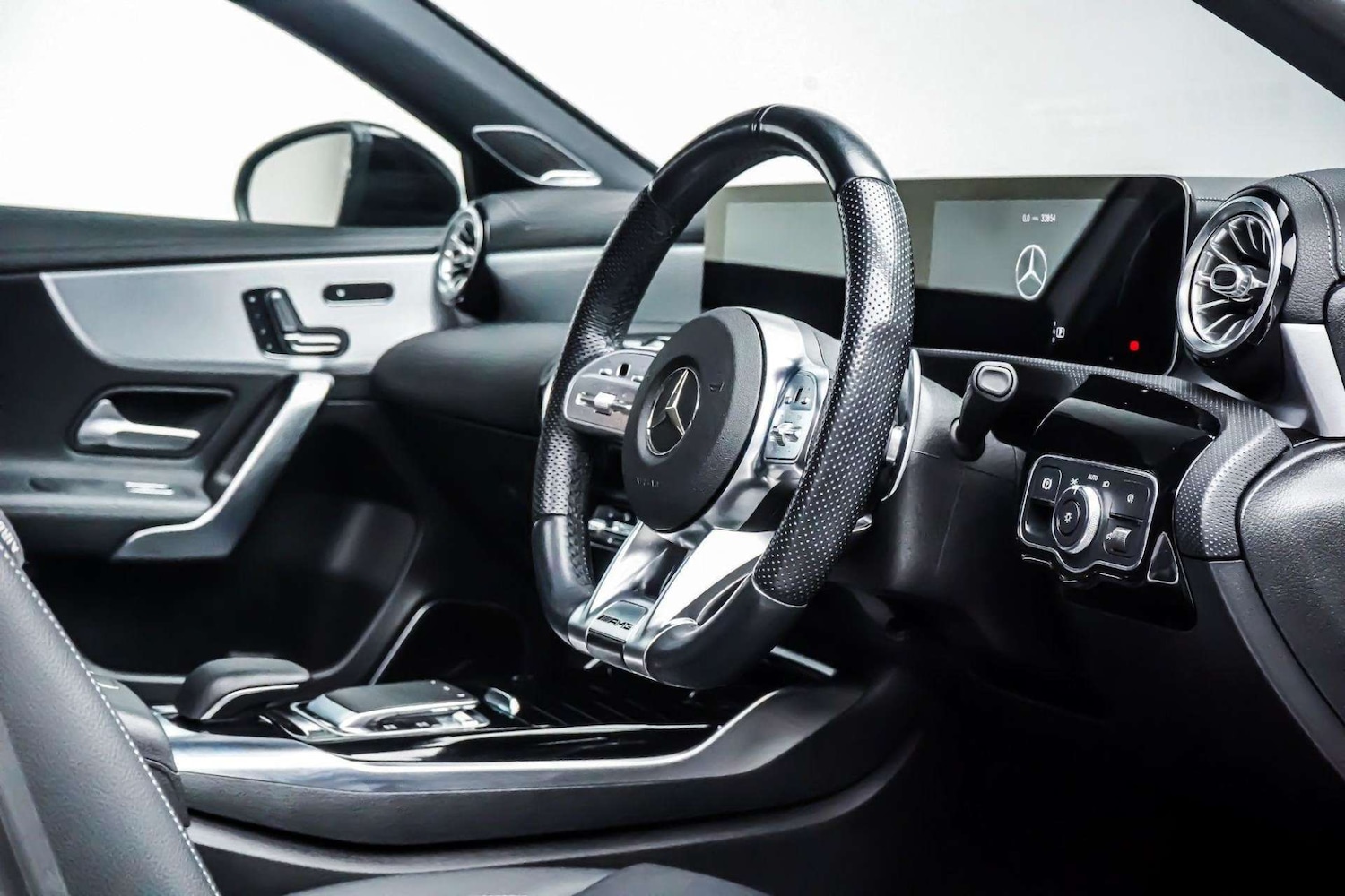 Used Mercedes-Benz A-Class 2020 for sale - 77224801: Photo 9