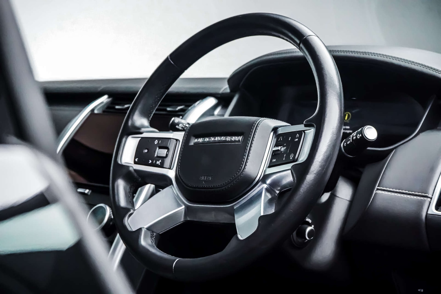 Used Land Rover Discovery 2023 for sale - 77426871: Photo 21