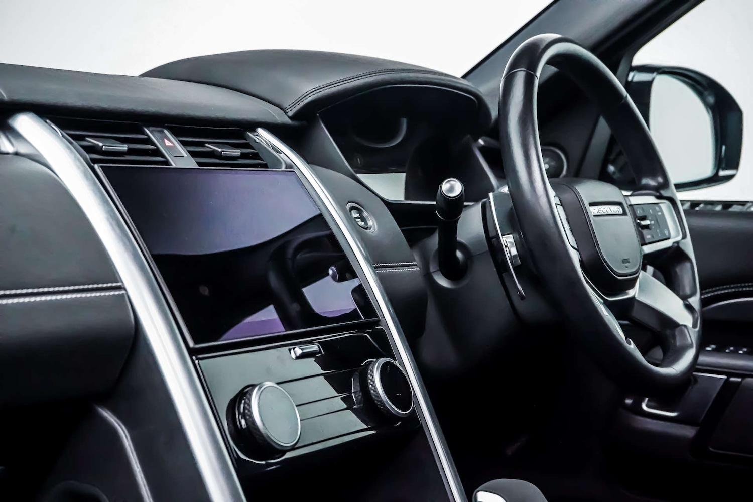 Used Land Rover Discovery 2023 for sale - 77426871: Photo 24