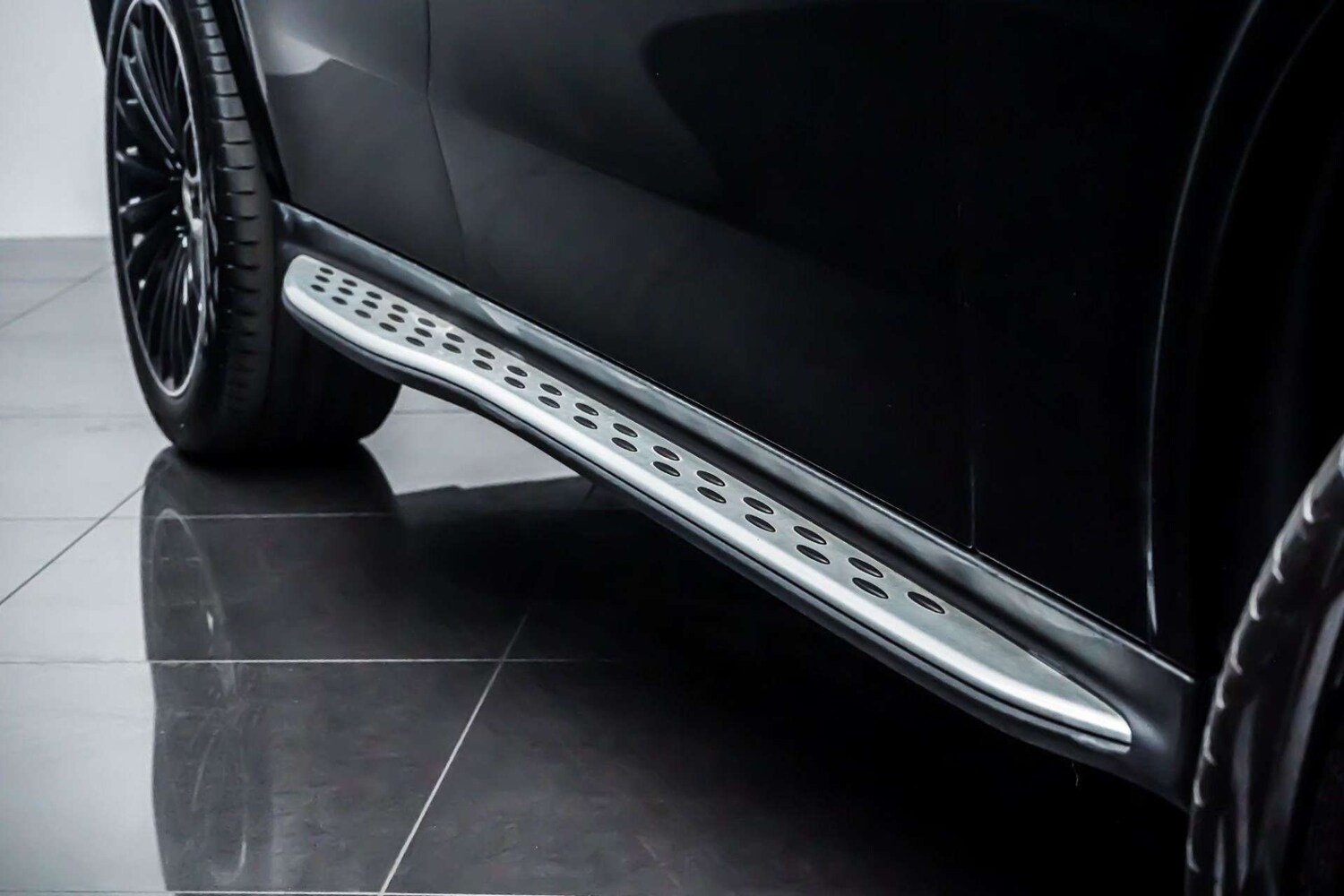 Used Mercedes-Benz GLC 2023 for sale - 77426842: Photo 11