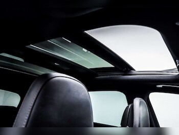 Used Mercedes-Benz GLC 2023 for sale - 77426842: Photo