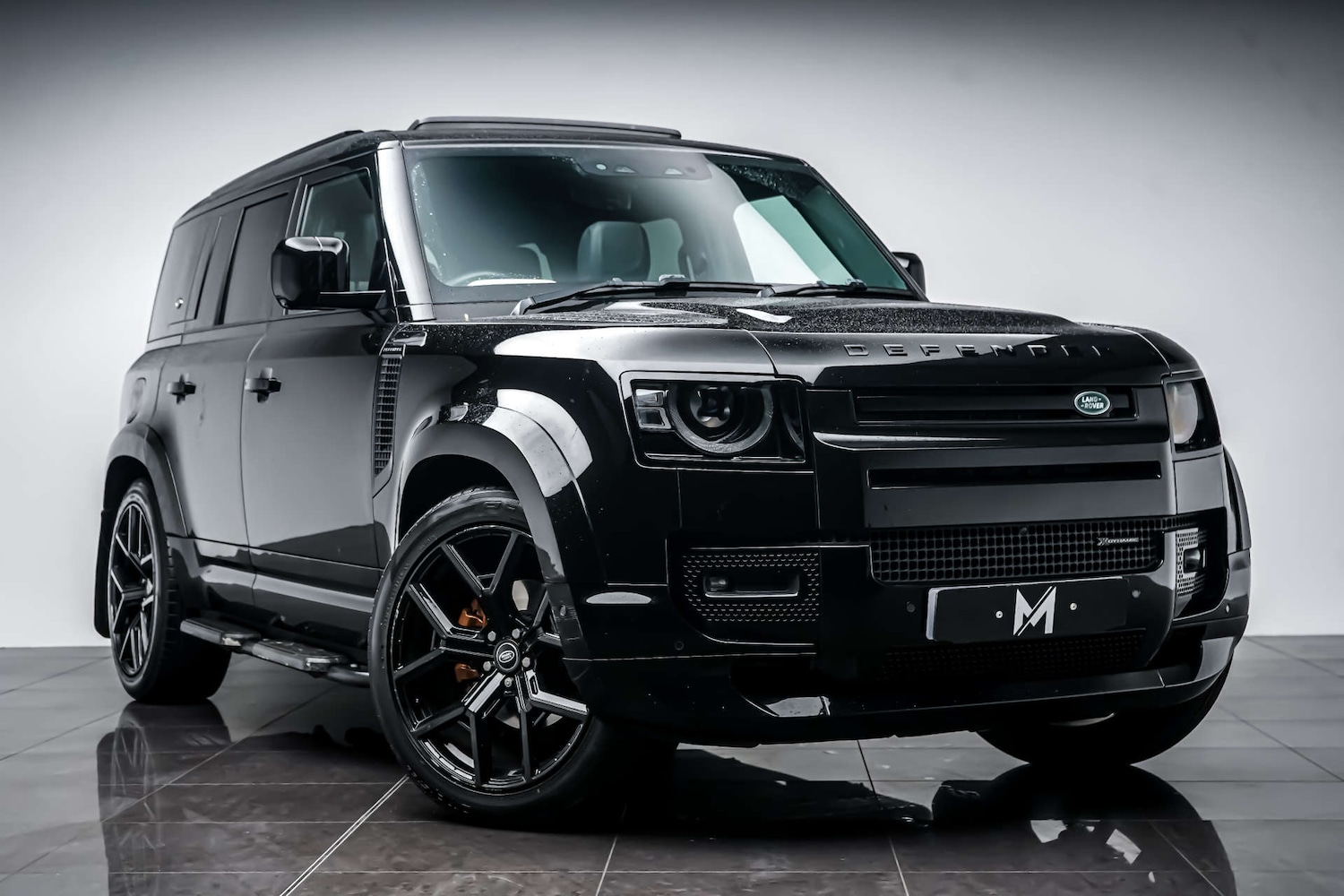 Used Land Rover Defender 2021 for sale - 77077441: Photo 1