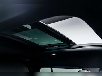 Used Land Rover Defender 110 2023 for sale - 77583957: Photo