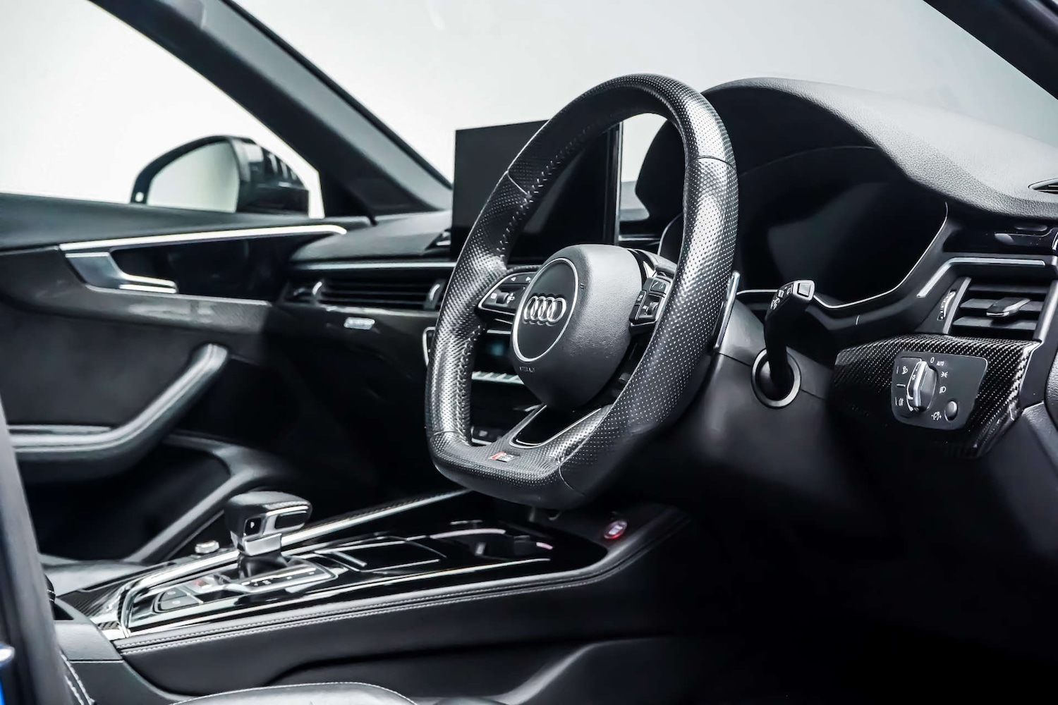 Used Audi RS4 2020 for sale - 76830891: Photo 19