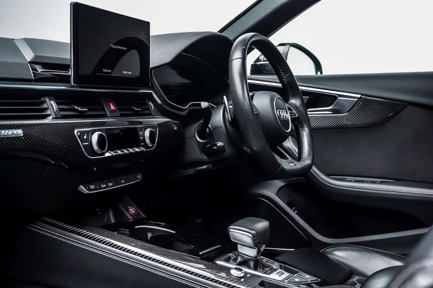 Used Audi RS4 2020 for sale - 76830891: Photo 24