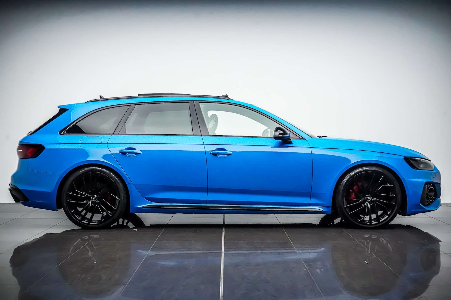 Used Audi RS4 2020 for sale - 76830891: Photo 9