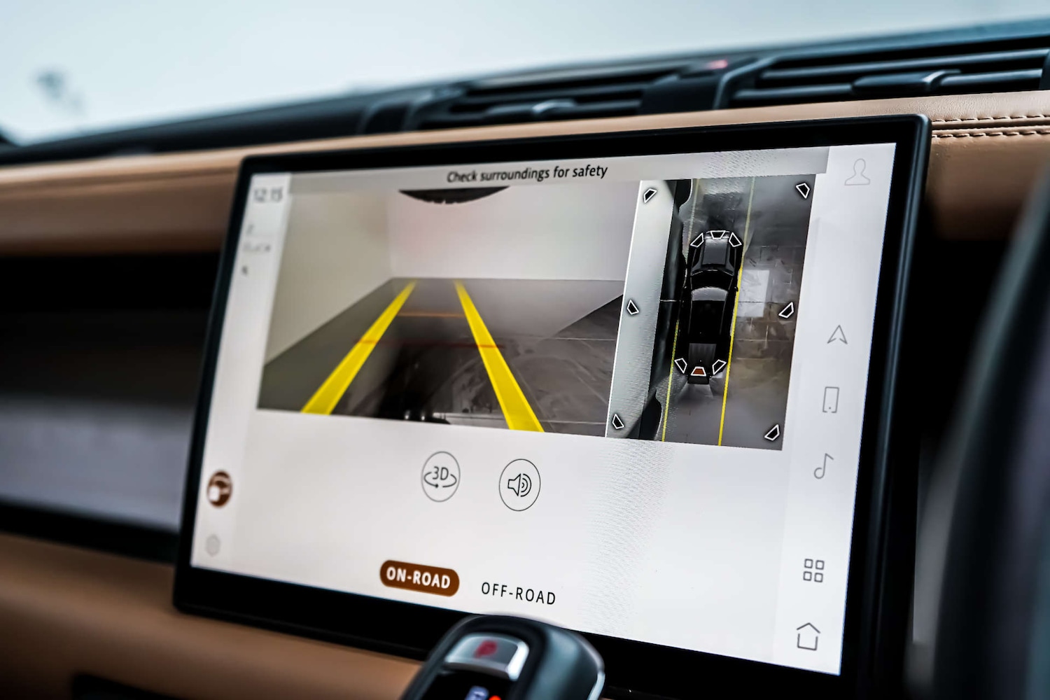 Used Land Rover Defender 2024 for sale - 76836479: Photo 13