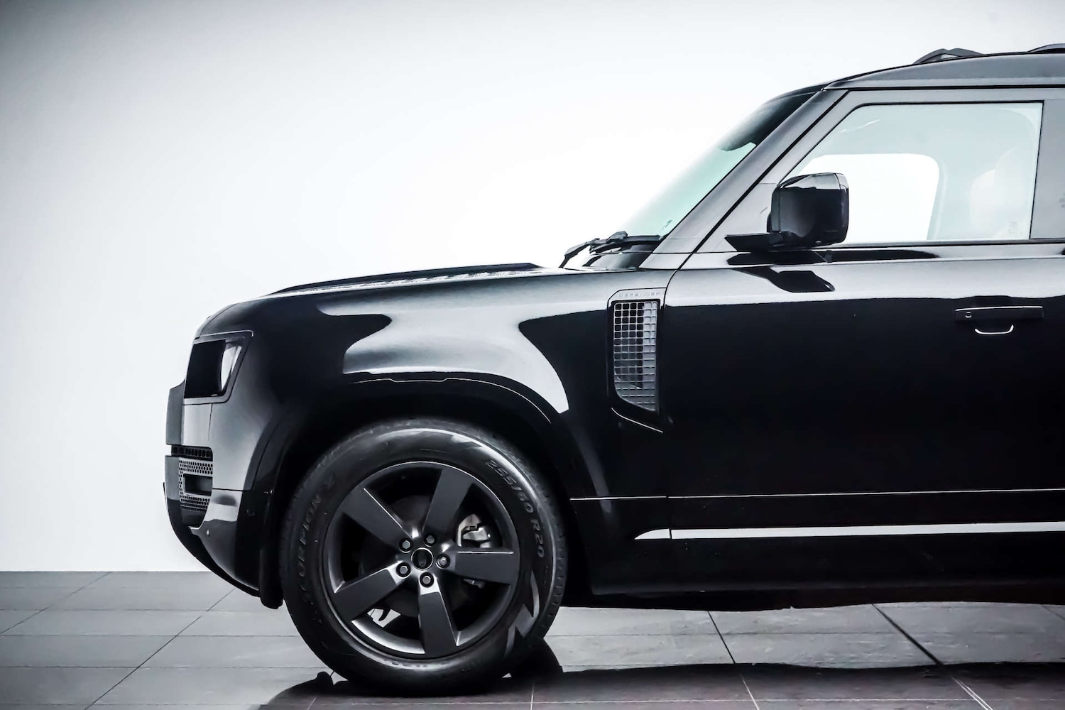 Used Land Rover Defender 2024 for sale - 76836479: Photo 14