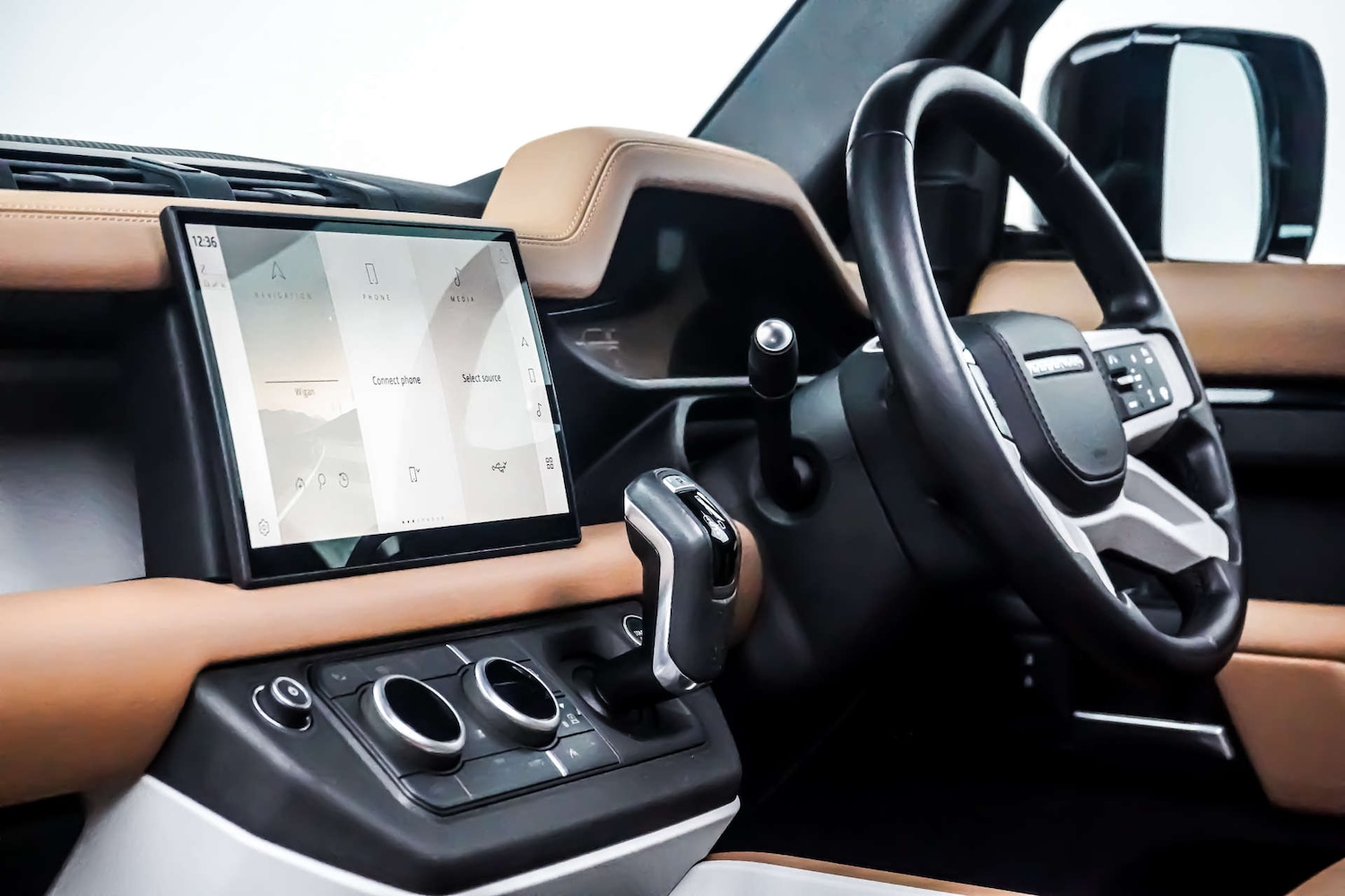 Used Land Rover Defender 2024 for sale - 76836479: Photo 25