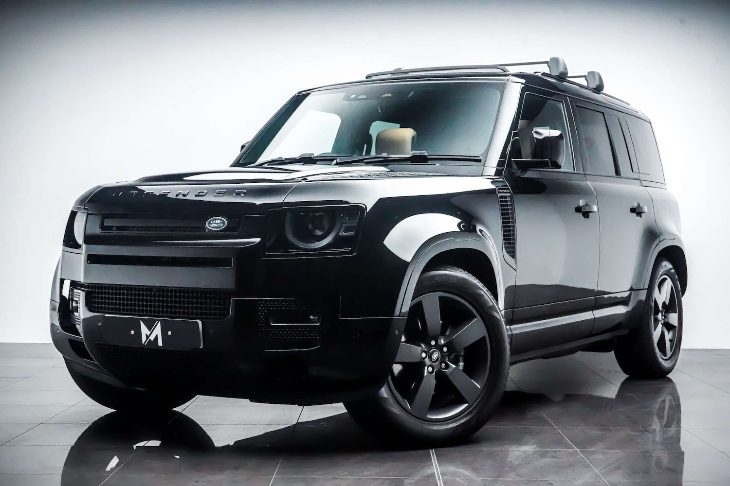 Used Land Rover Defender 2024 for sale - 76836479: Photo 5