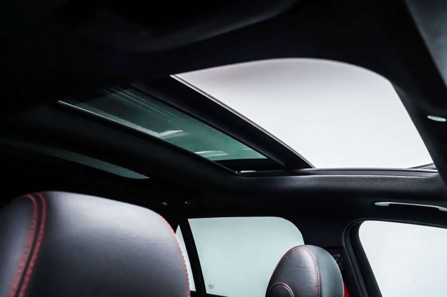 Used Mercedes-Benz GLC 2020 for sale - 77426914: Photo 3