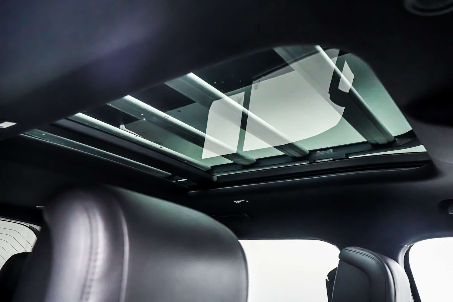 Used Land Rover Defender 2020 for sale - 76830912: Photo 6