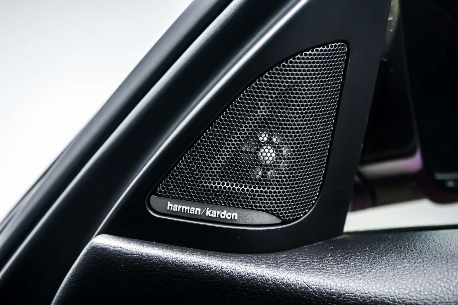 Used BMW 3 Series 2016 for sale - 77426879: Photo 19