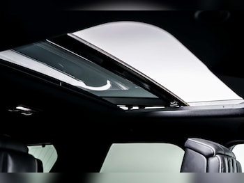 Used Land Rover Discovery 2021 for sale - 78995057: Photo