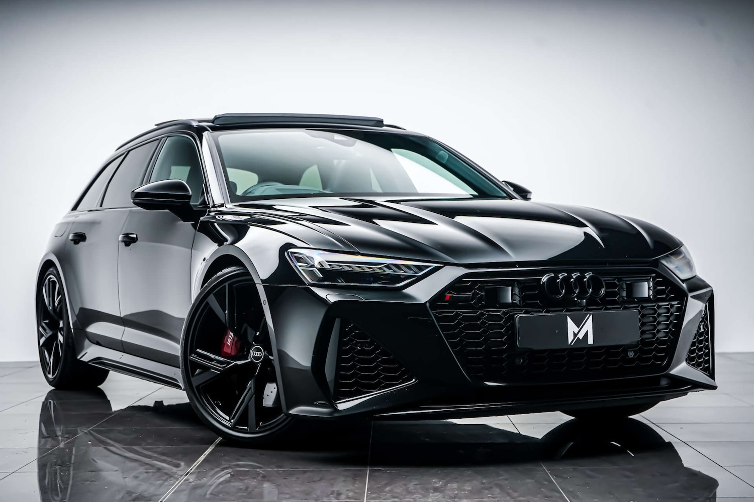 Used Audi RS6 Avant 2021 for sale - 76831032: Photo 1