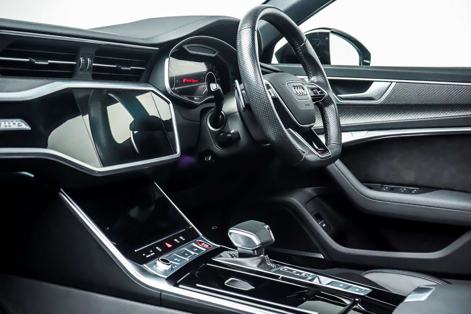 Used Audi RS6 Avant 2021 for sale - 76831032: Photo 24