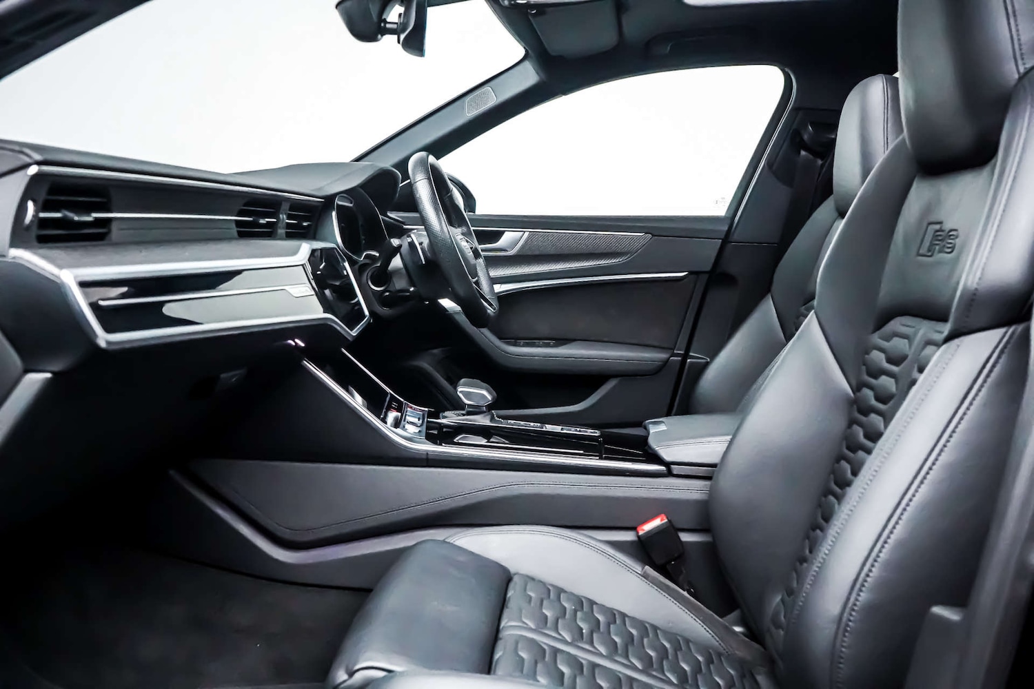 Used Audi RS6 Avant 2021 for sale - 76831032: Photo 8